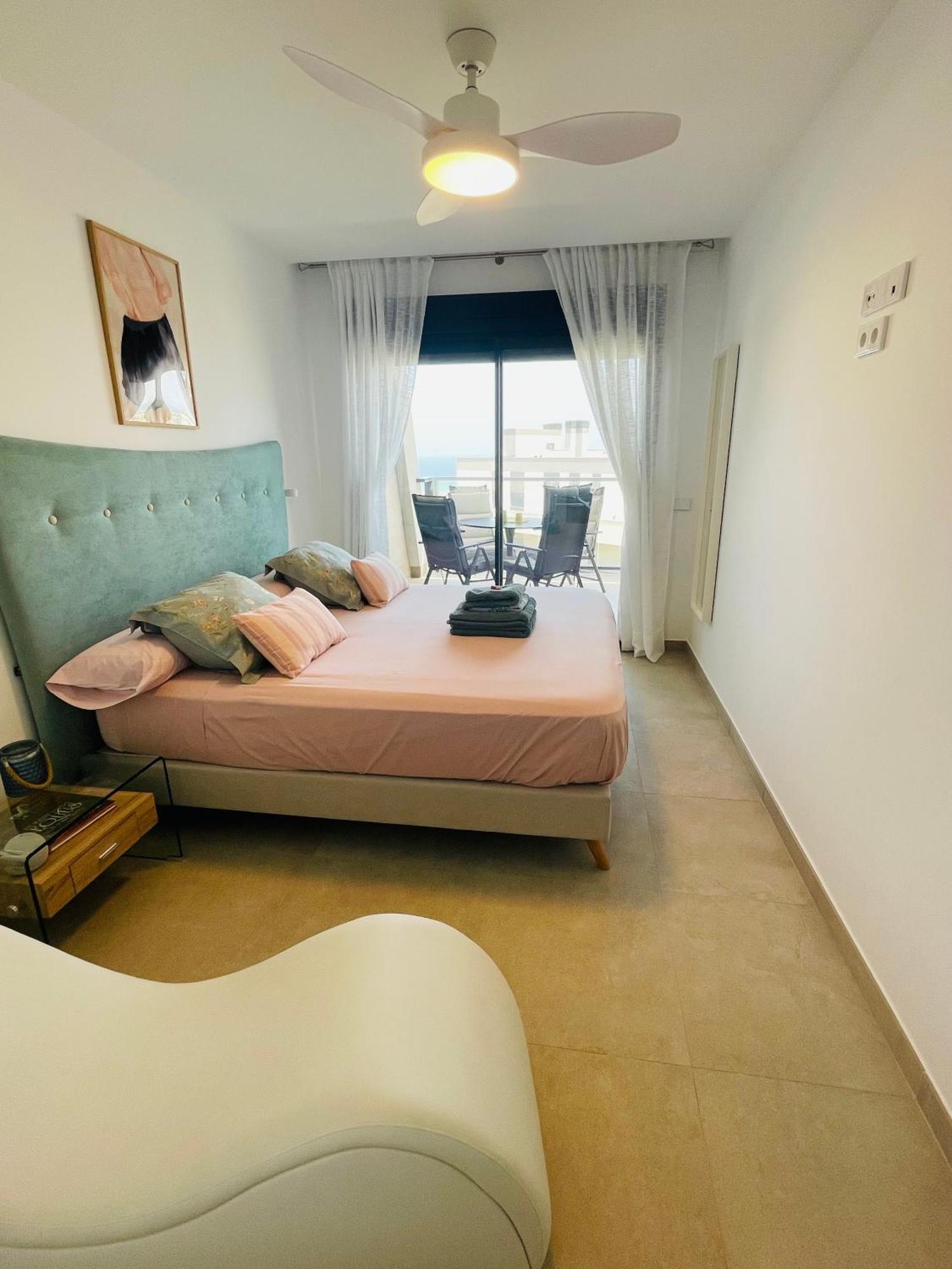 Iconic Alluba Alicante Luxury Bay Gran Alacant Exterior photo